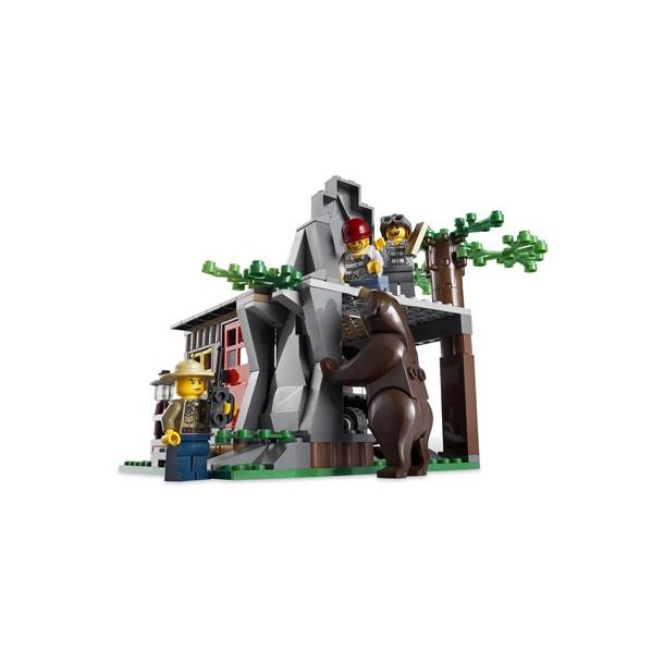 LEGO City - Forbrydernes gemmested (4438)