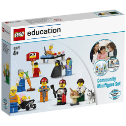 Community Minifigure Set (45022)