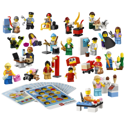Community Minifigure Set (45022)