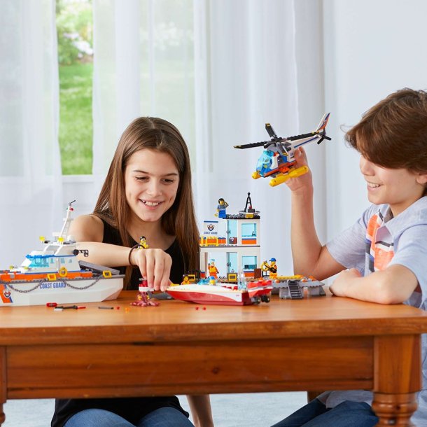 LEGO City - Kystvagtens hovedkvarter (60167)