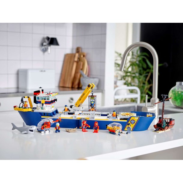 LEGO City - Havudforskningsskib (60266)