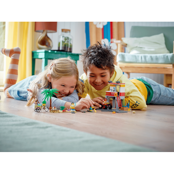 LEGO City - Livredderstation p� stranden (60328)