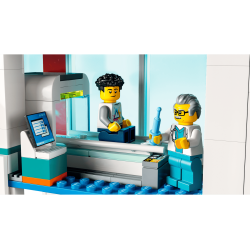 LEGO City - Hospital (60330)