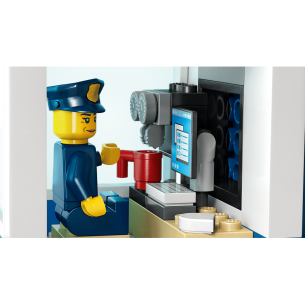 LEGO City - Politiskolens tr�ningsomr�de (60372)