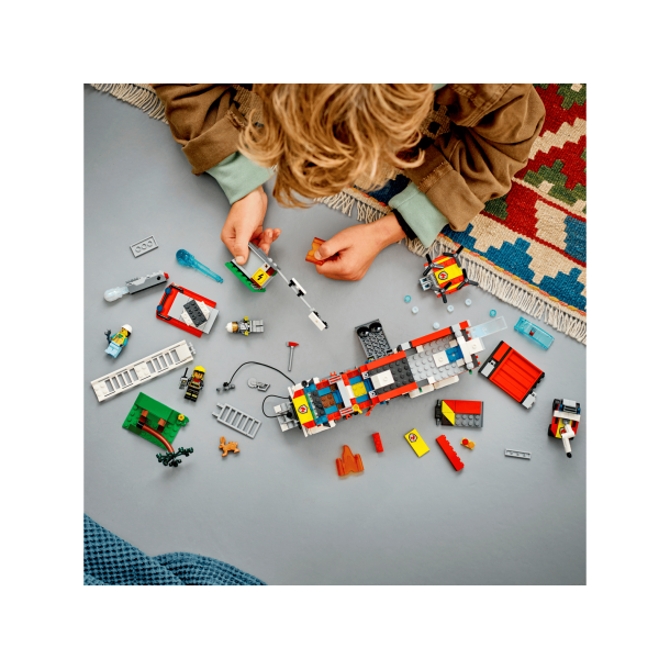 LEGO City - Brandv�snets Kommandovogn (60374)