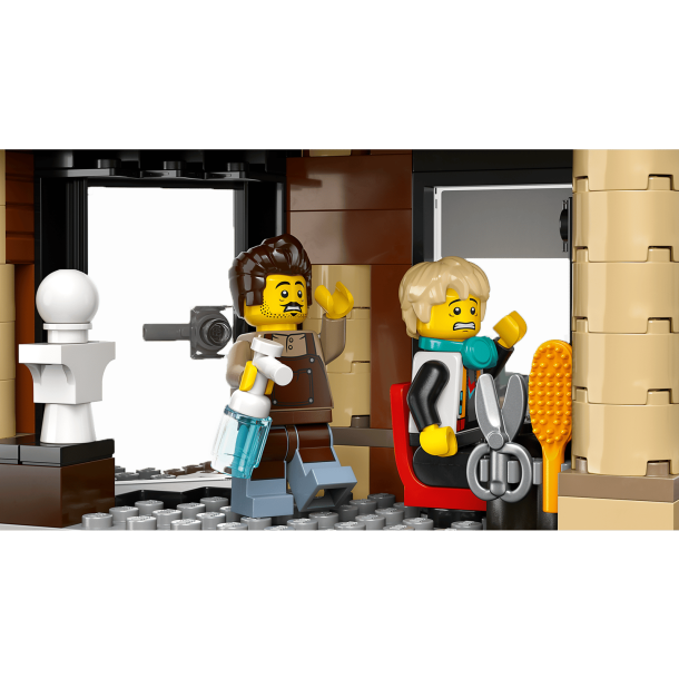 LEGO City - Midtbyen (60380)