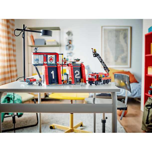 LEGO City - Brandstation med brandbil (60414)