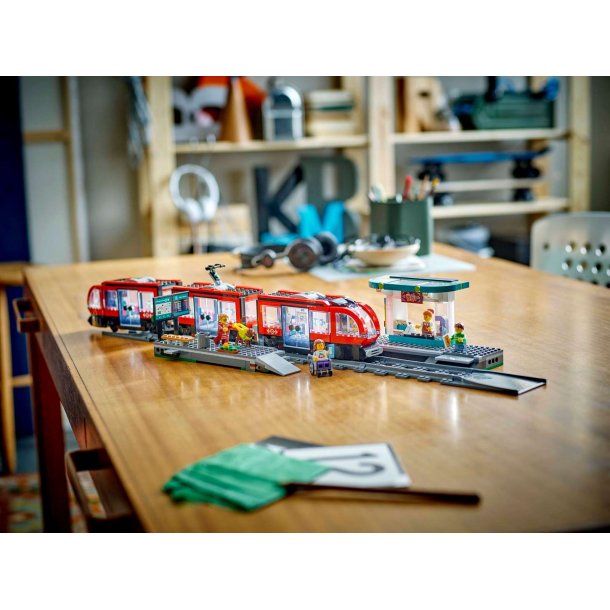 LEGO City - Letbane og station (60423)