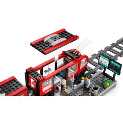 LEGO City - Letbane og station (60423)
