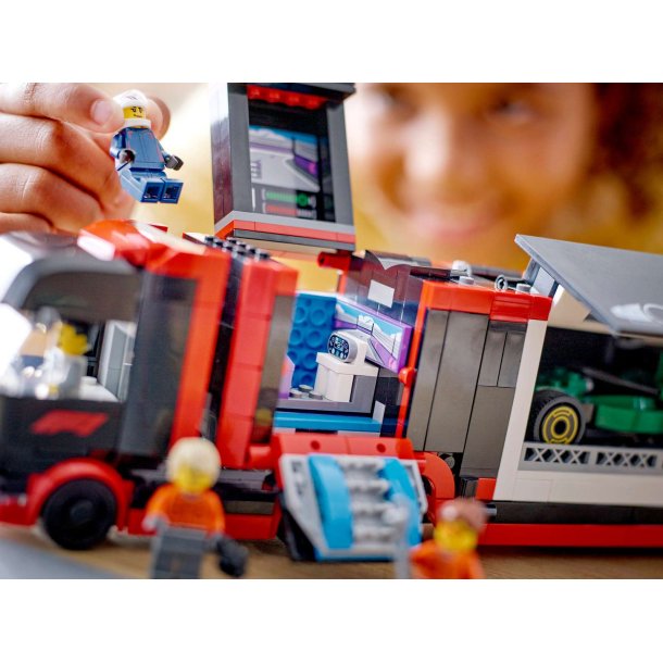 LEGO City - F1-lastbil med RB20 og AMR24 F1-biler (60445)