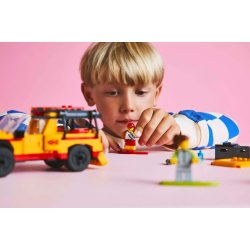 LEGO City - Livredderbil (60453)