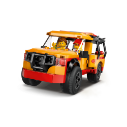 LEGO City - Livredderbil (60453)