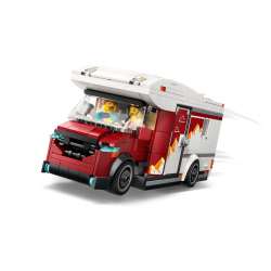 LEGO City - Ferie-eventyr i autocamper (60454)