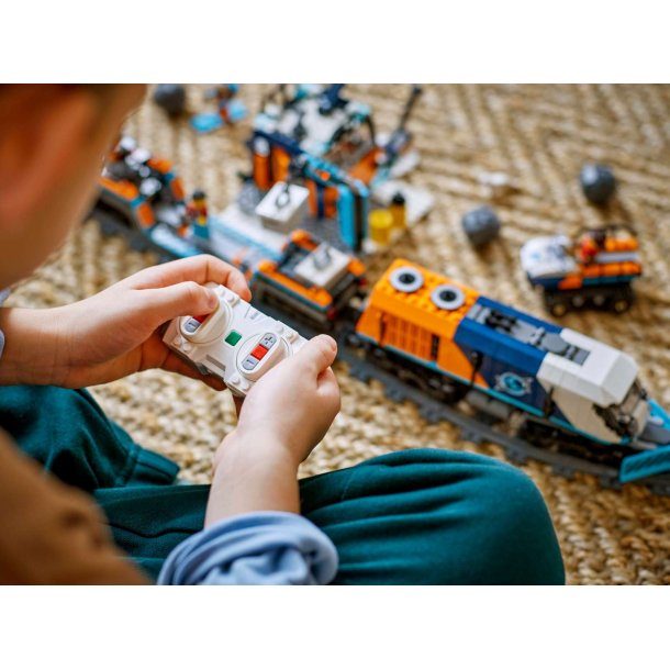 LEGO City - Polarforskernes arktiske eksprestog (60470)