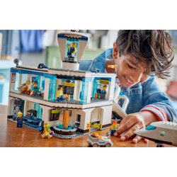 LEGO City -  Lufthavn med fly (60502)