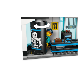LEGO City -  Lufthavn med fly (60502)