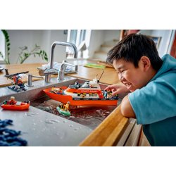 LEGO City - Kystvagtens redningsb�d og helikopter (60504)