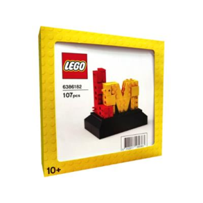6386182 - LEGO Masters Gift, Red and Yellow