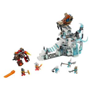 CHIMA: Sir Fangar's Ice Fortress (70147)
