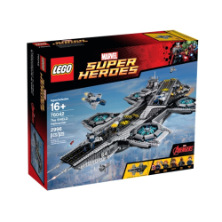 The SHIELD Helicarrier (76042)