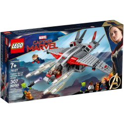 Captain Marvel and The Skrull Attack (76127)
