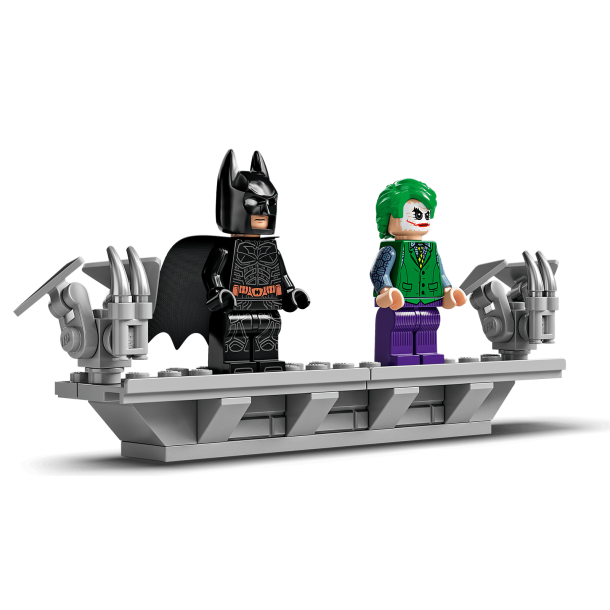LEGO DC - Batman Batmobile Tumbler (76240)