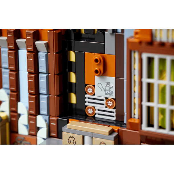 LEGO DC - Batman: The Animated Series Gotham City (76271)