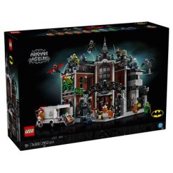 LEGO DC - Arkham Asylum (76300)_boxfront