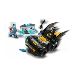 LEGO DC - Batman og Batmobile mod Mr. Freeze (76301)