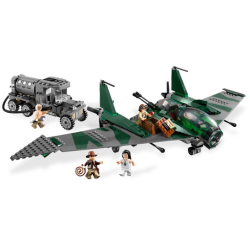 Fight on the Flying Wing (7683)