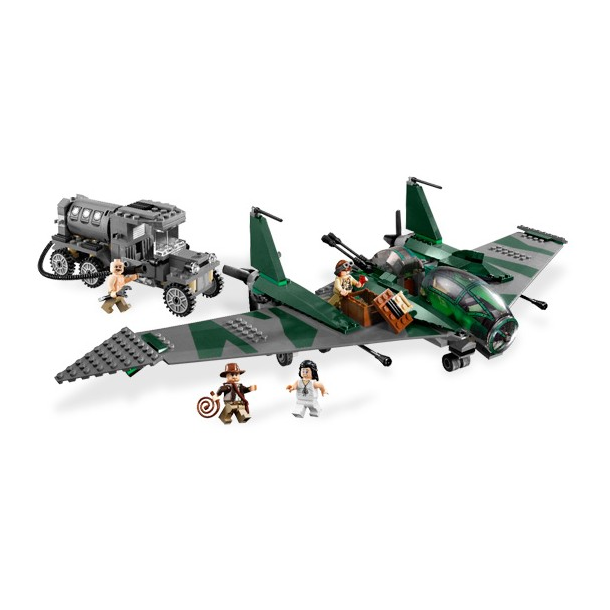 Fight on the Flying Wing (7683)
