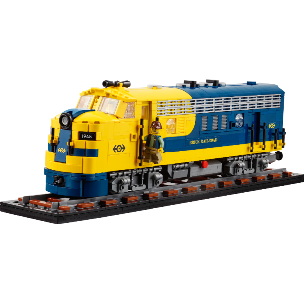 Brick Railroad Locomotive (910066)