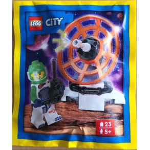 Astronaut with Space Satellite Paperbag (952411)