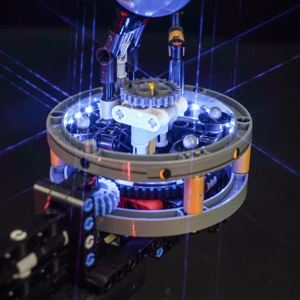 Lyskit til #42179 Planet Earth and Moon in Orbit (P65301)