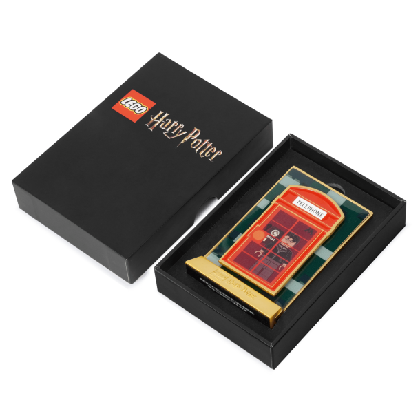 Ministeriet for Magi � Telefonboks (5011072)