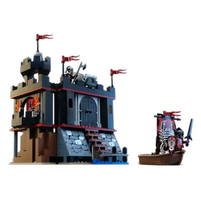 8802 - Dark Fortress Landing