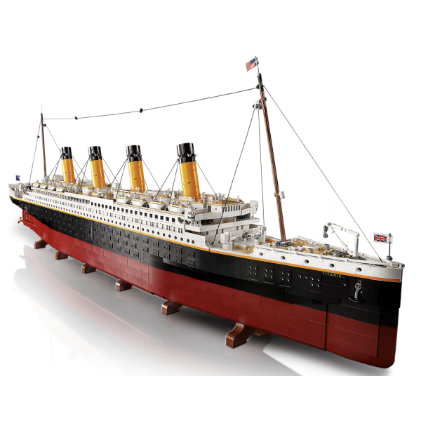 10294 - LEGO Titanic