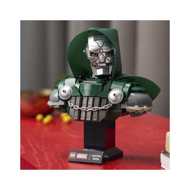 Doctor Doom-buste (76345)