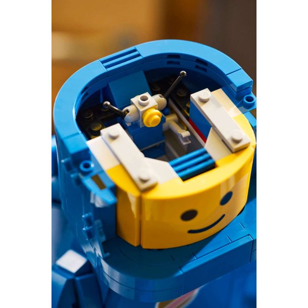 Opskaleret bl� astronautminifigur (40921)