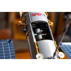 LEGO Icons - Hubble-rumteleskopet