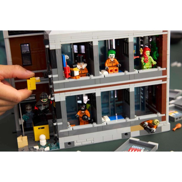 LEGO DC - Arkham Asylum (76300)