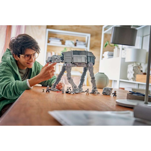 LEGO Star Wars - Imperiest�tte-AT-AT&trade; med INT-4 (75454)