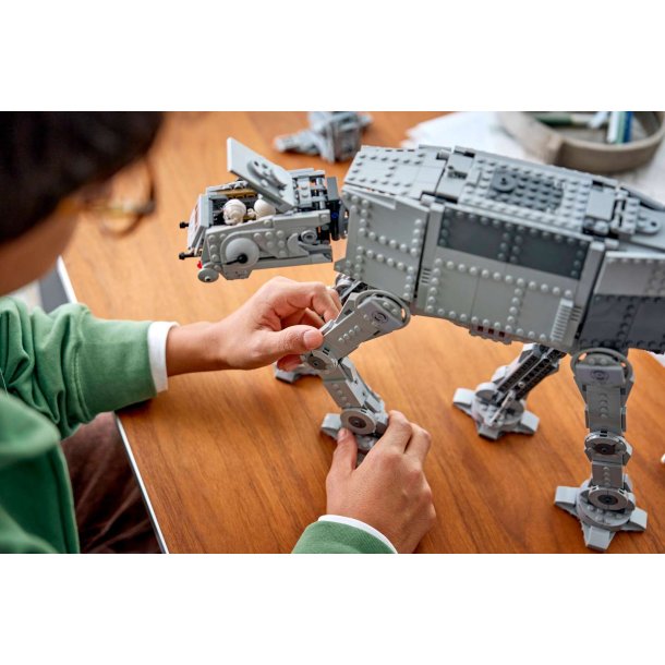 LEGO Star Wars - Imperiest�tte-AT-AT&trade; med INT-4 (75454)