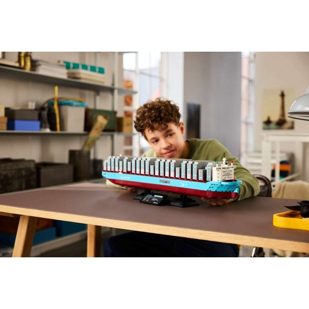 M�rsk-containerskib med dual-fuel-motor (40955)