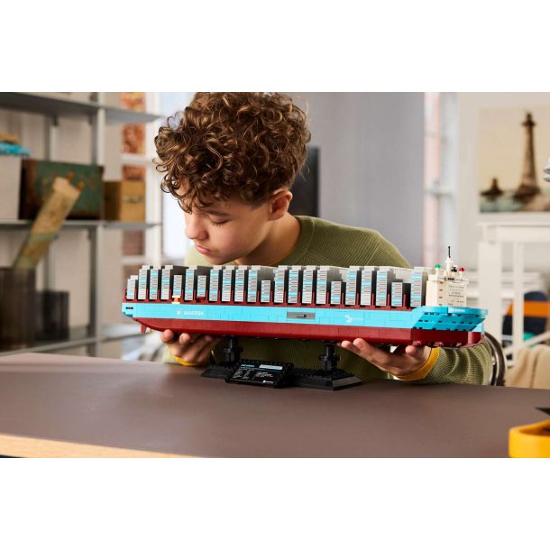 M�rsk-containerskib med dual-fuel-motor (40955)