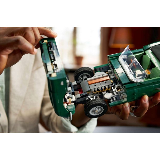 LEGO Icons - Jaguar E-Type (11381)