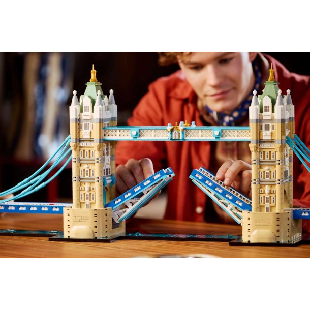 LEGO Architecture - Tower Bridge (21067)