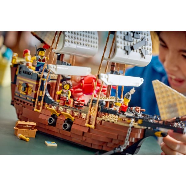 Ikonisk piratskib (31387)